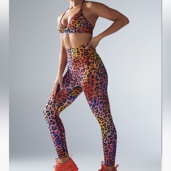 Savage X Fenty Pants - Savage X Fenty Hotline Hugh Waist Legging in Caramel Leopard NWOT Medium
